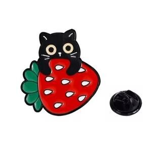Strawberry Black Cats Enamel Pins 418-1